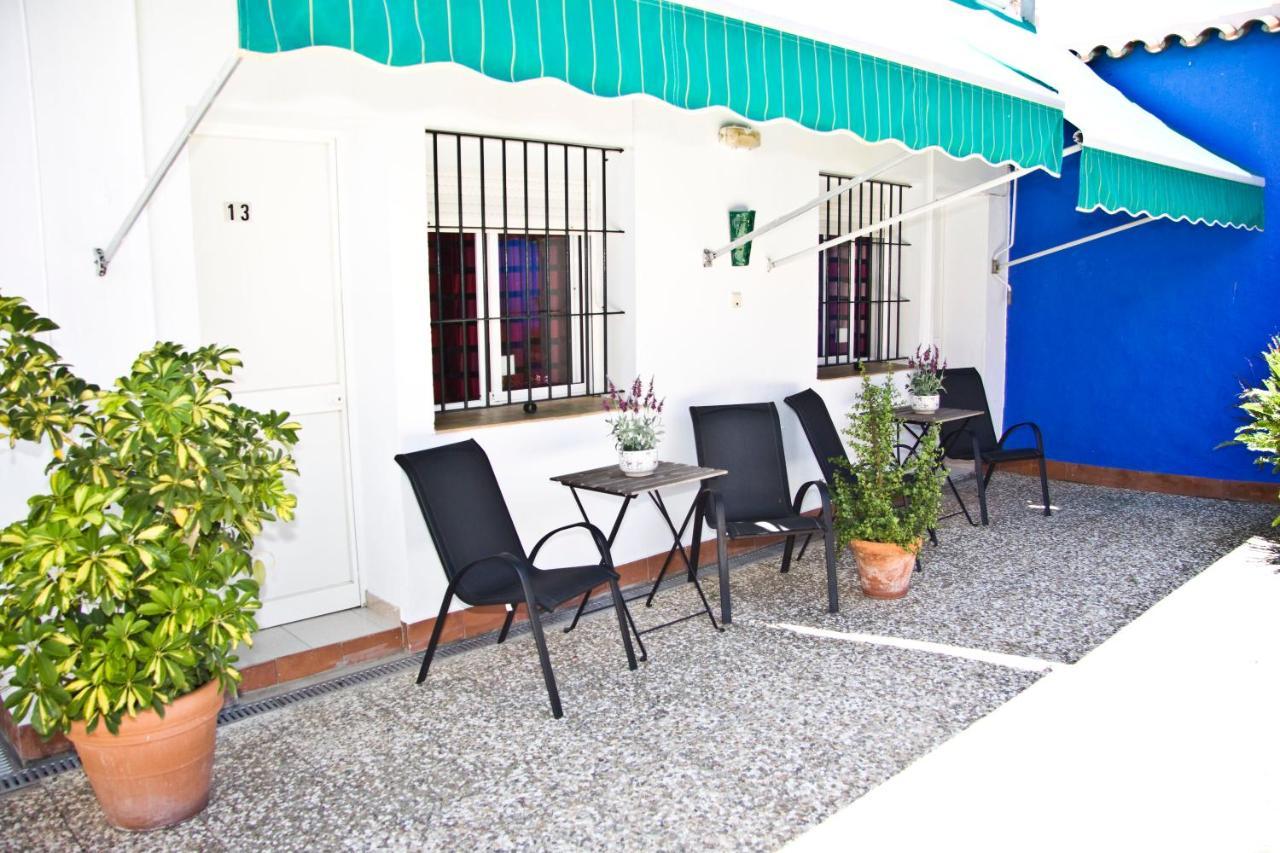 Hostal El Faro Hotel Chipiona Exterior photo